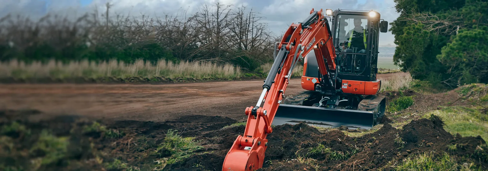 Kubota U55-4 excavator available for dry hire from PrimeDig Plant Hire